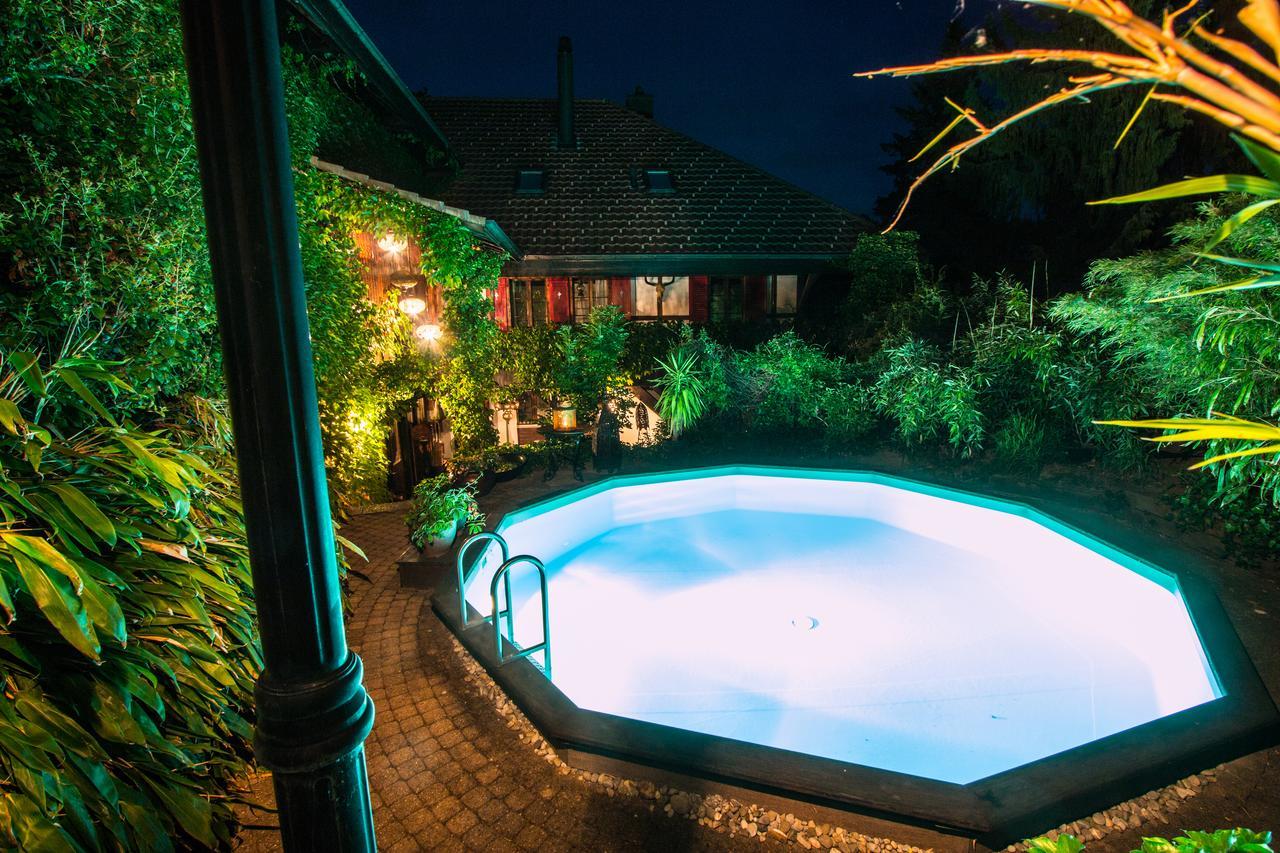 Bijou Hotel / Love And Romance Kallnach Szoba fotó